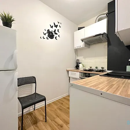 Privat bolig - 10 Minutes To Old Town & Seaside